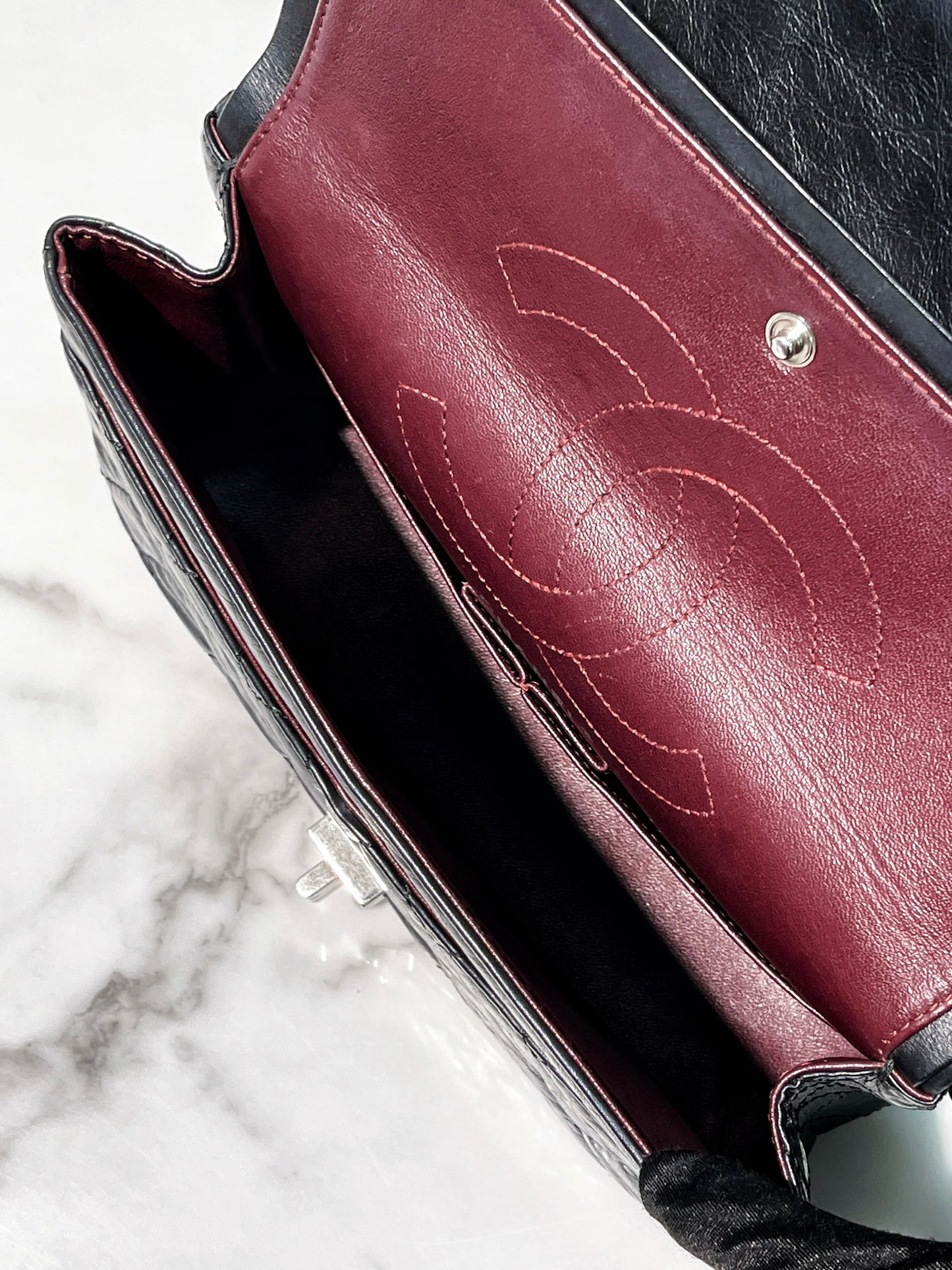 CHANEL SMALL 2.55 FLAP, Black/Silver