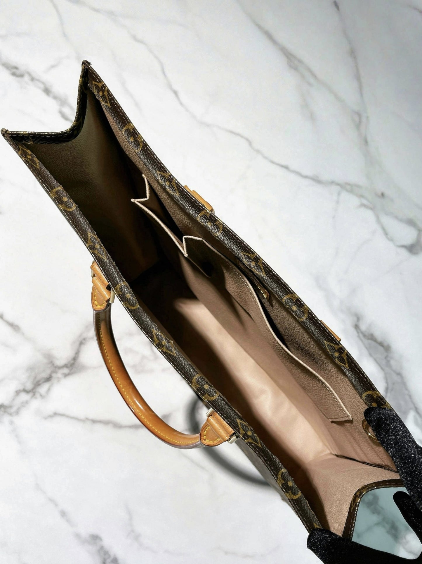 LV VINTAGE TOTE, Monogram