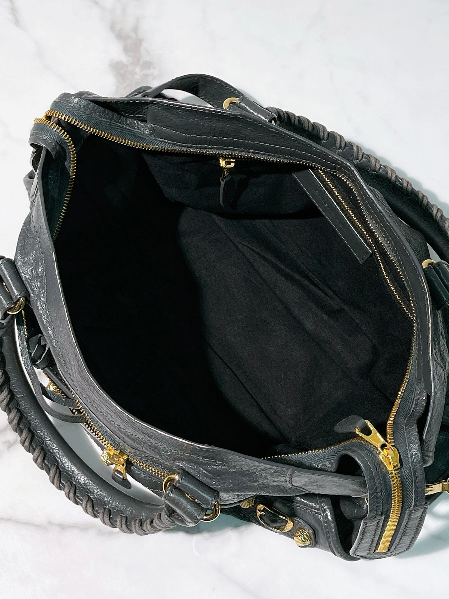 BALENCIAGA LE CITY BAG MEDIUM, Black/Gold