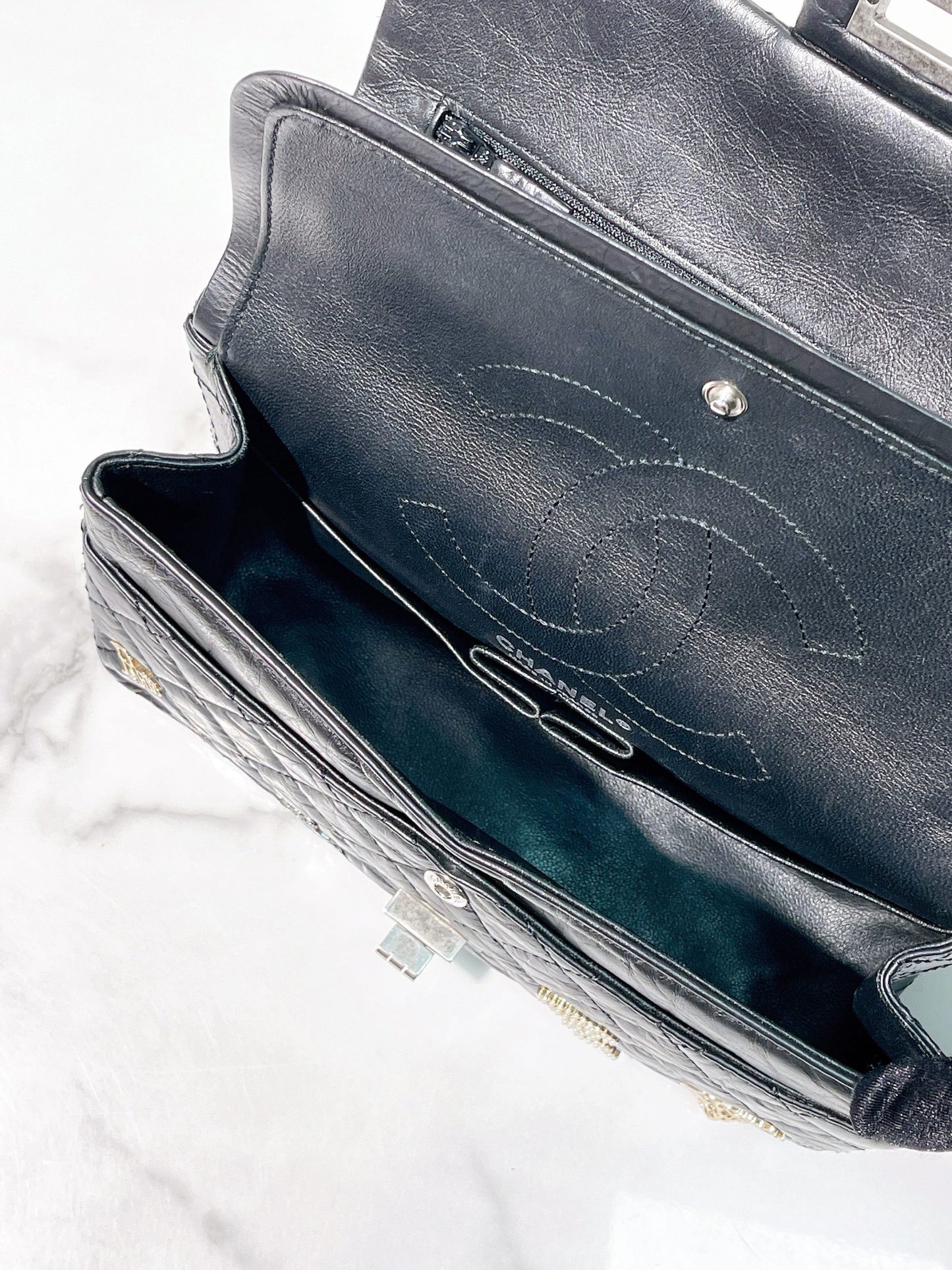 CHANEL SMALL 2.55 HANDBAG, Black/Silver