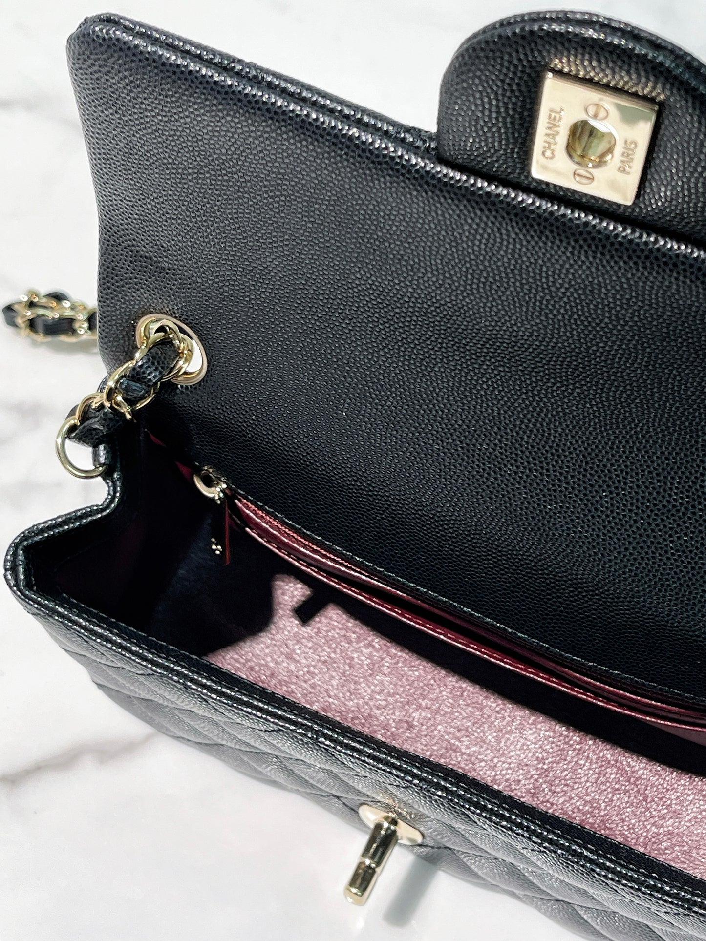 CHANEL MINI FLAP CAVIAR, Black/Gold