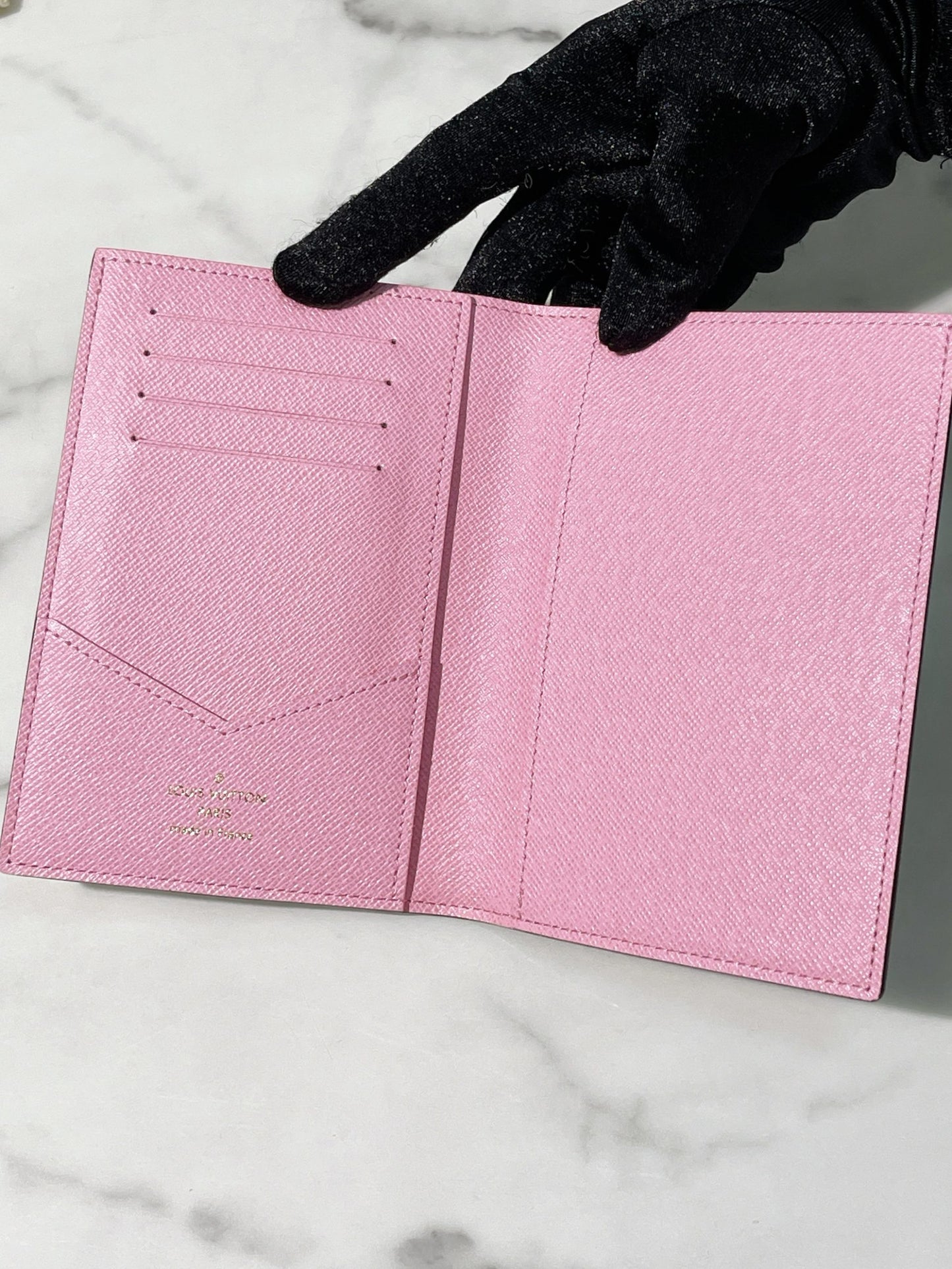 LV PASSPORT COVER, Monogram