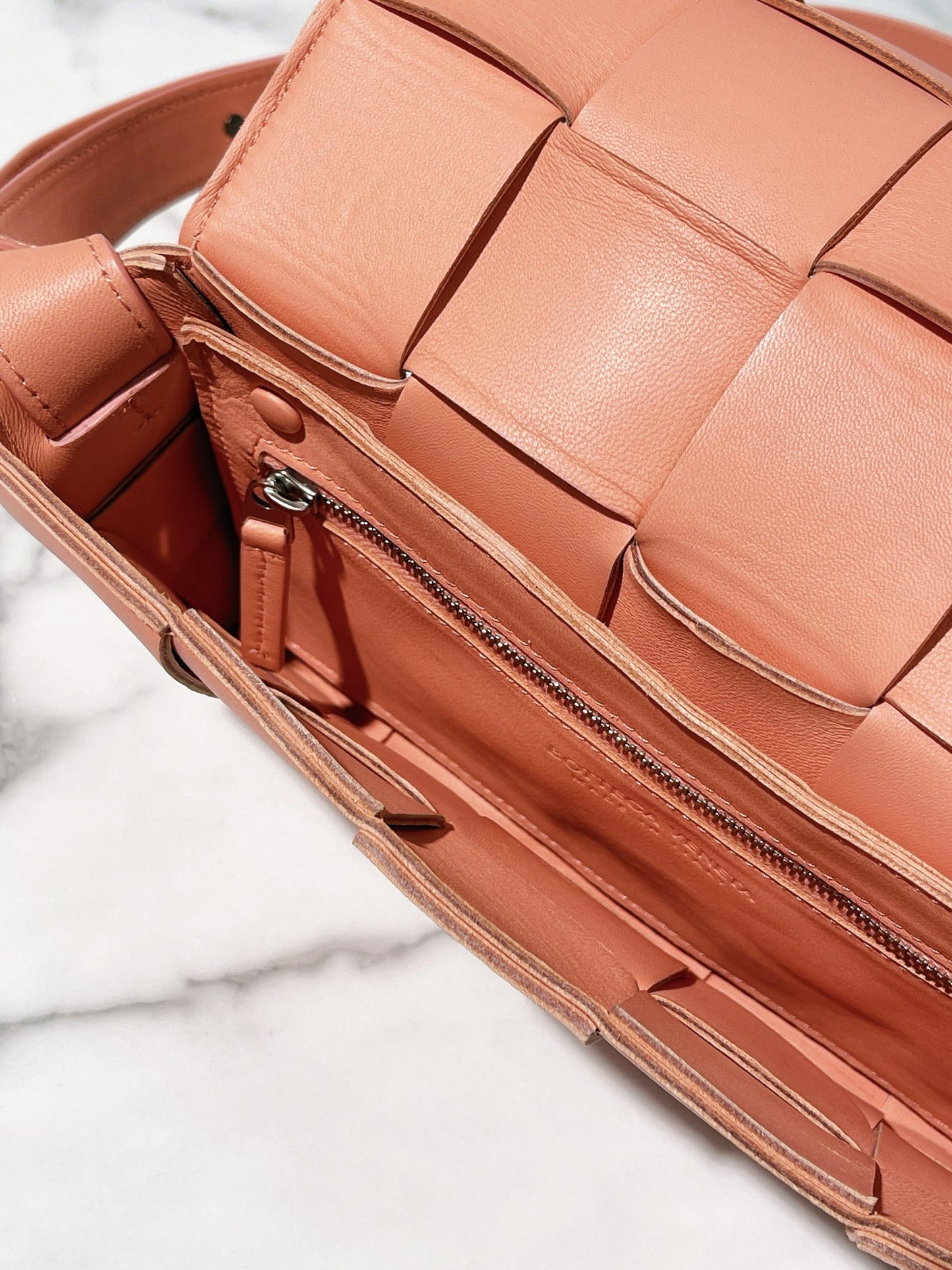 BOTTEGA VENETA CASSETTE, Pink