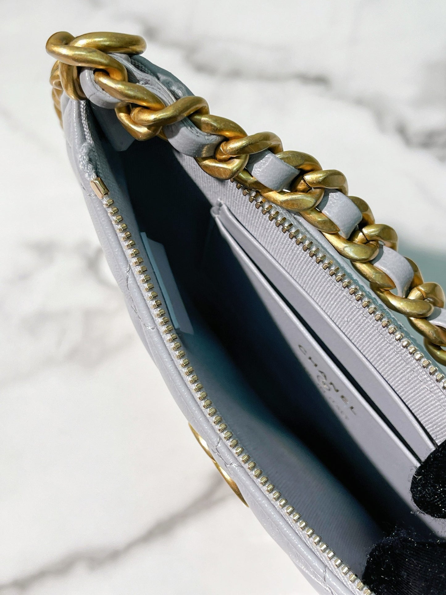 CHANEL 23B HOBO, Grey/Gold