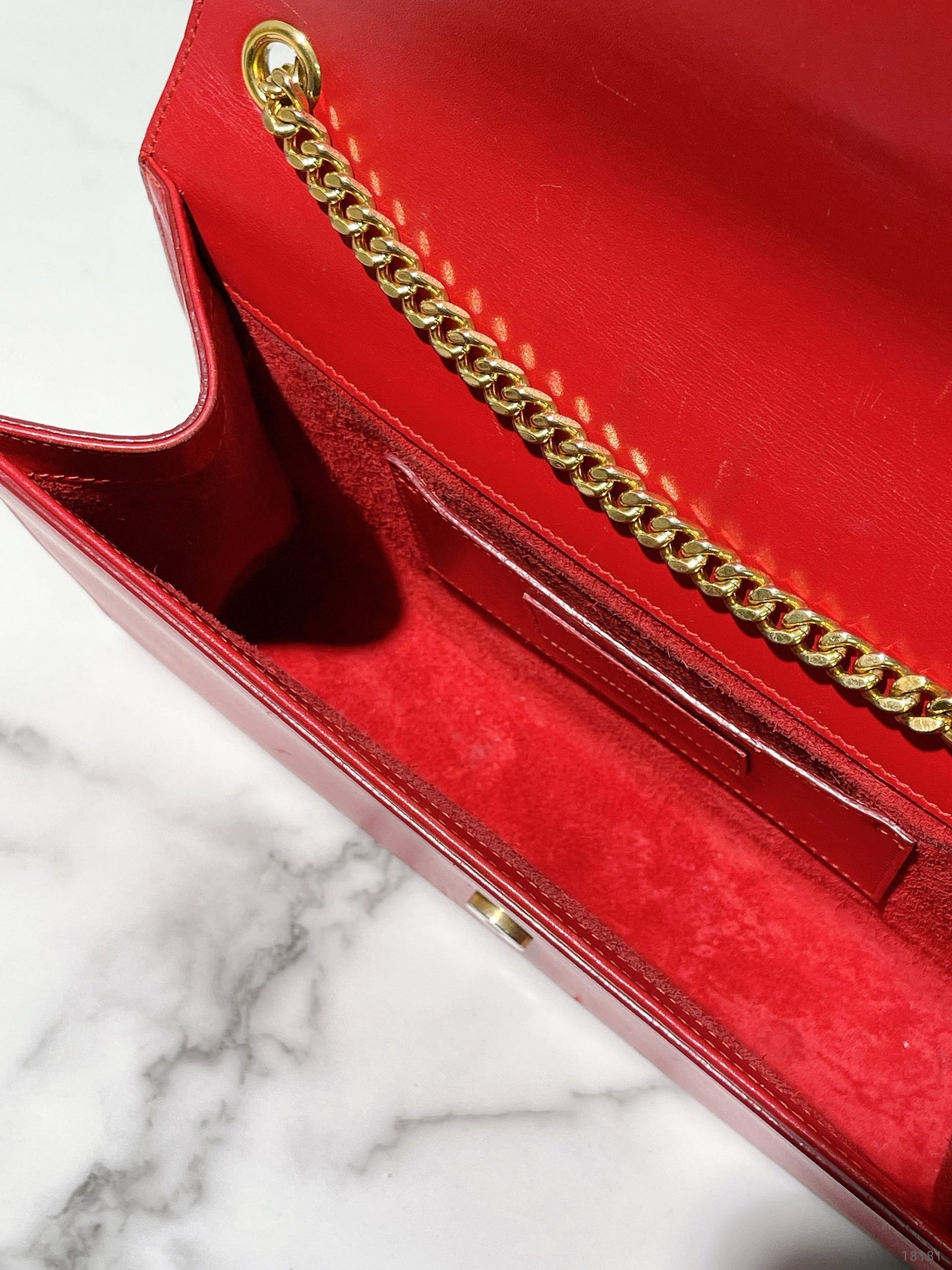 YSL KATE MEDIUM TASSEL, Red/Gold