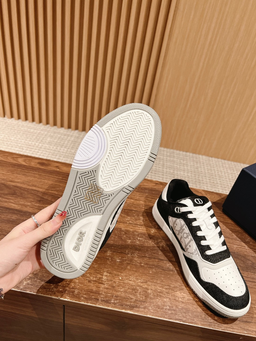 Dior B27# Jacquard Embroidery Craft Series, Low-Top Sneakers Series 09