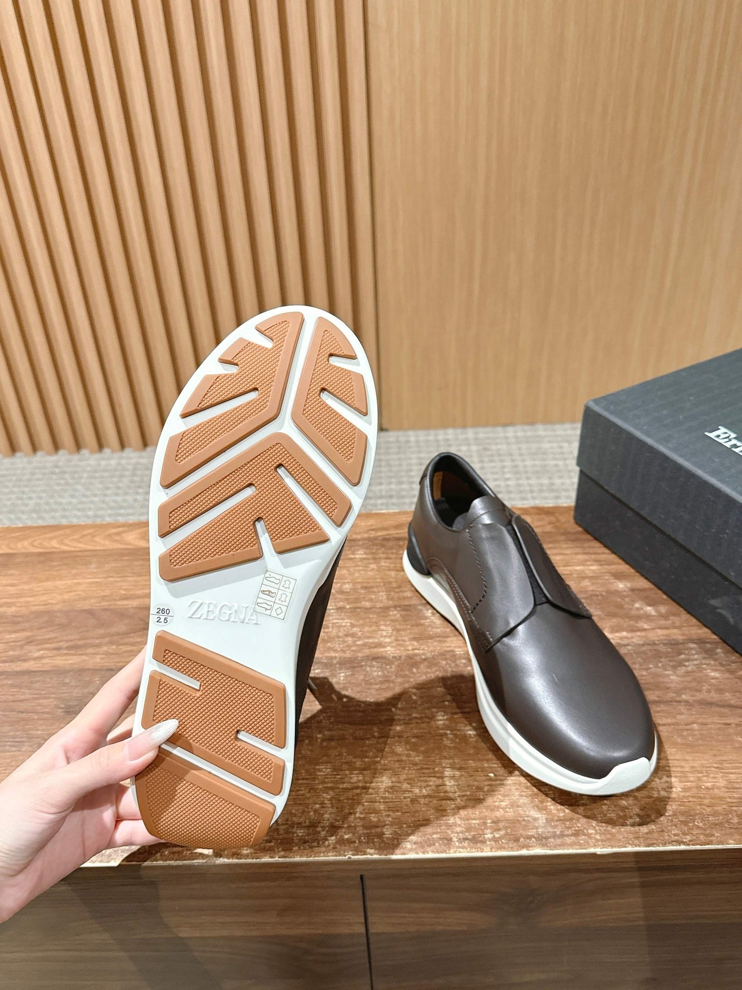 Ermenegildo Zegna Milano Elastic-Gore Derby, Brown