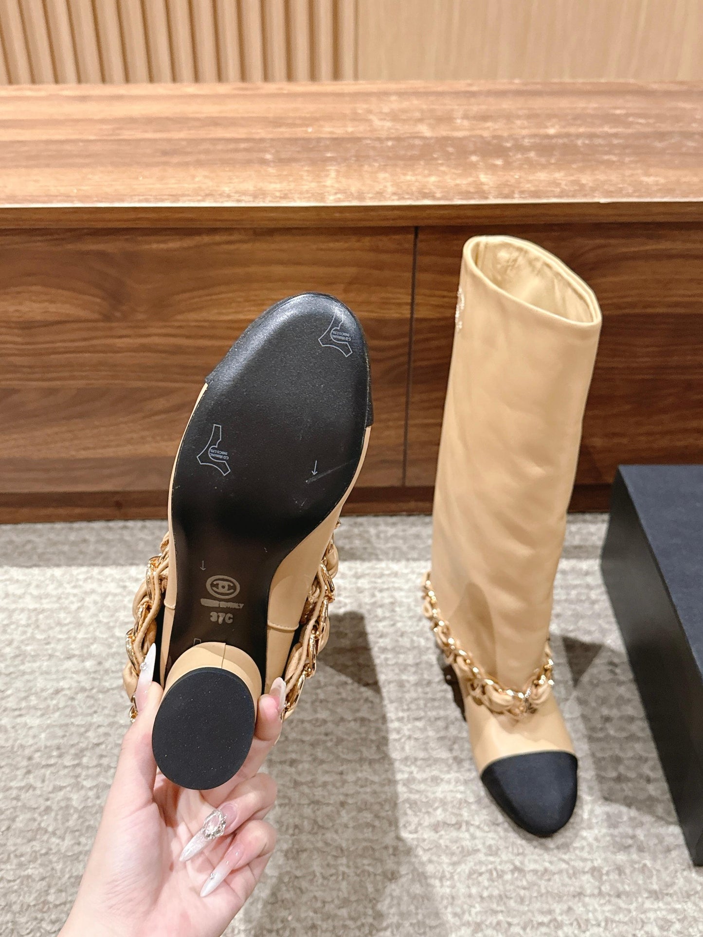 CHANEL Chanel New Chain Rider Boots, Beige