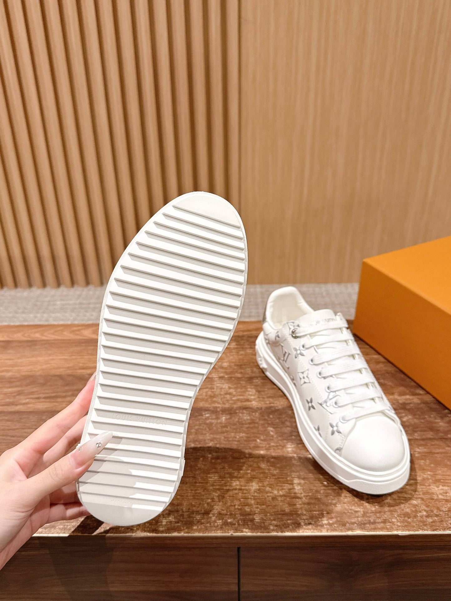 LV Time Out Sneaker Series 07