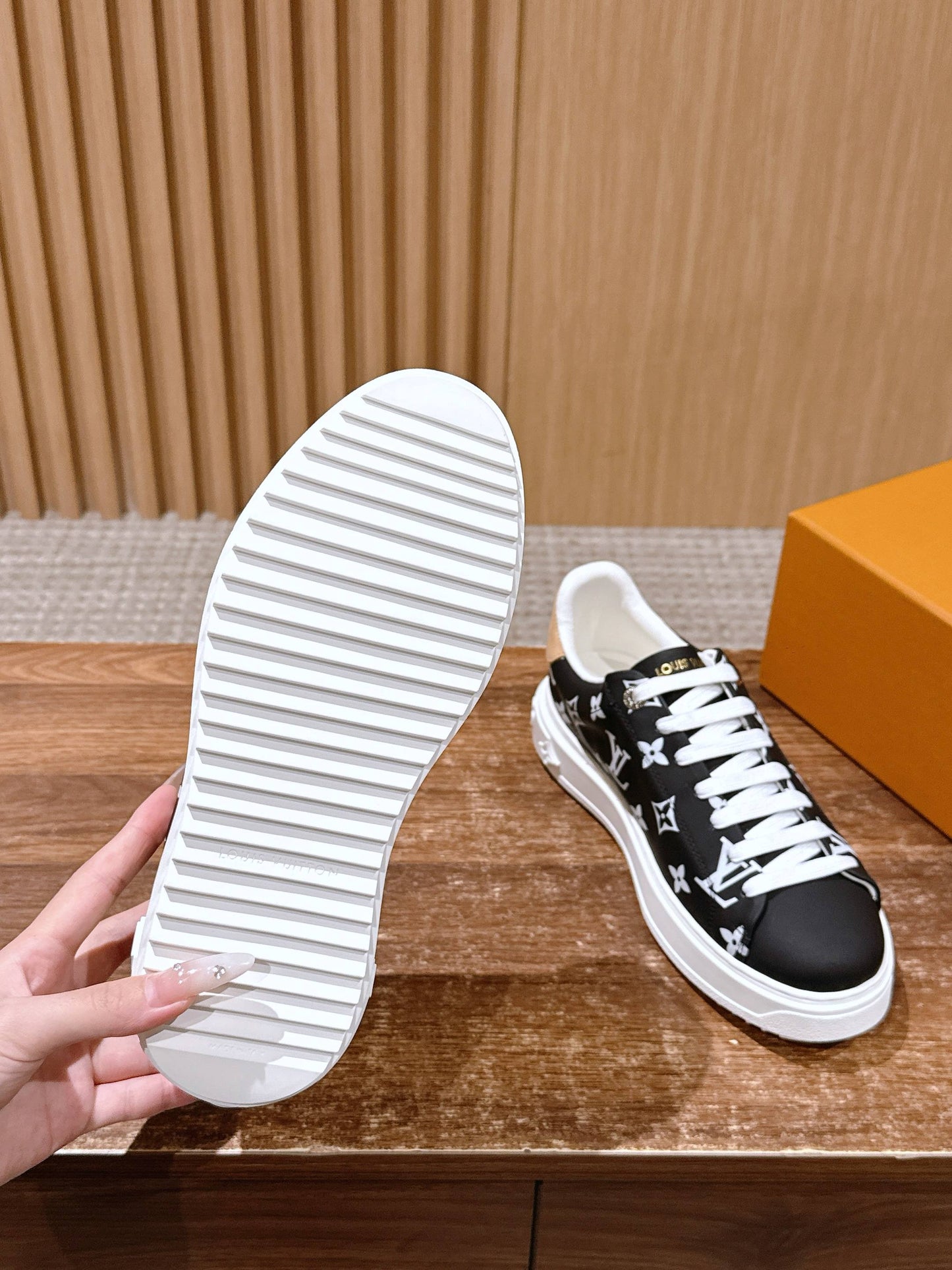 LV Time Out Sneaker Series 05