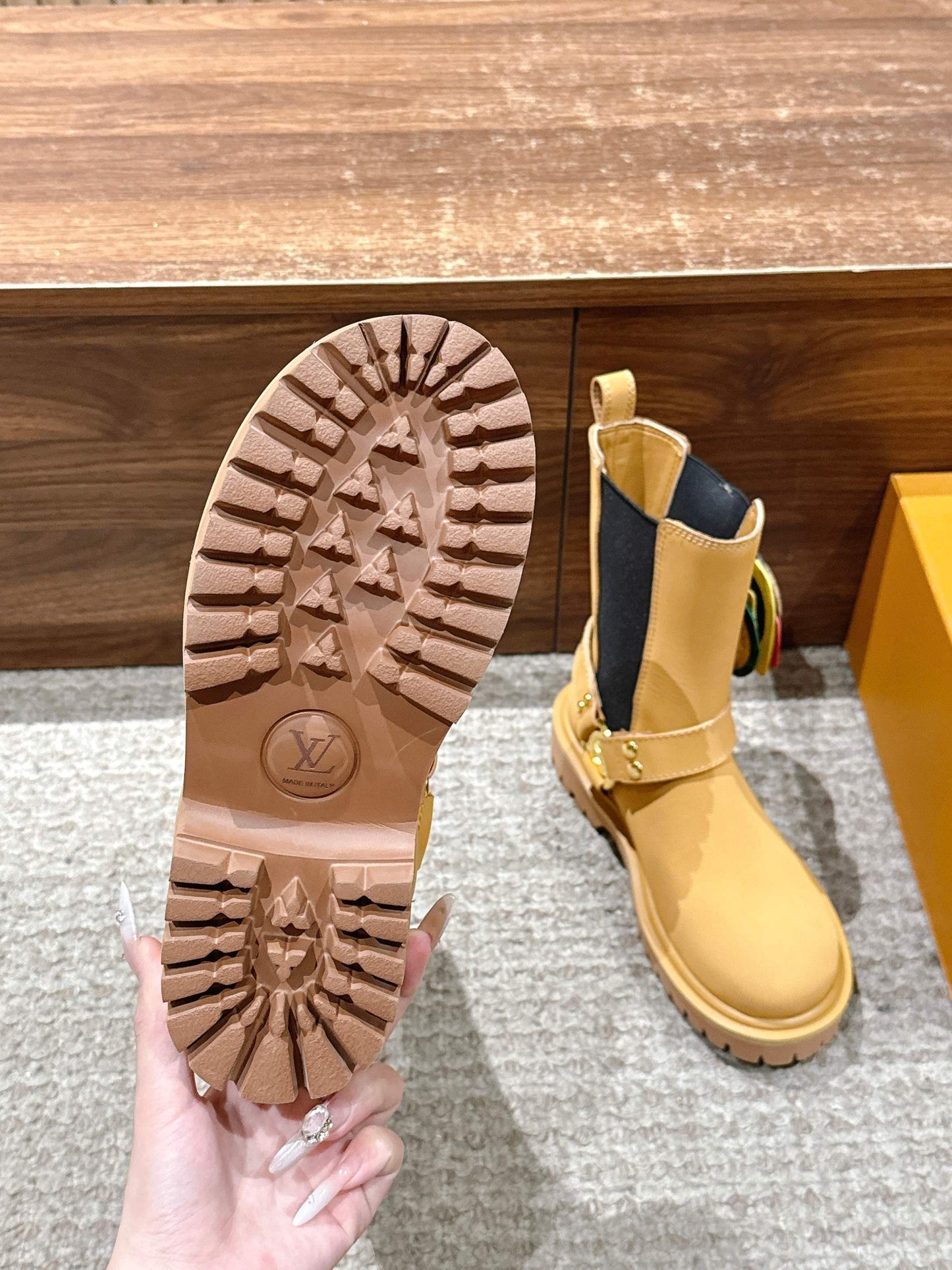 LV * Timberland Short Boots Matte Yellow 03