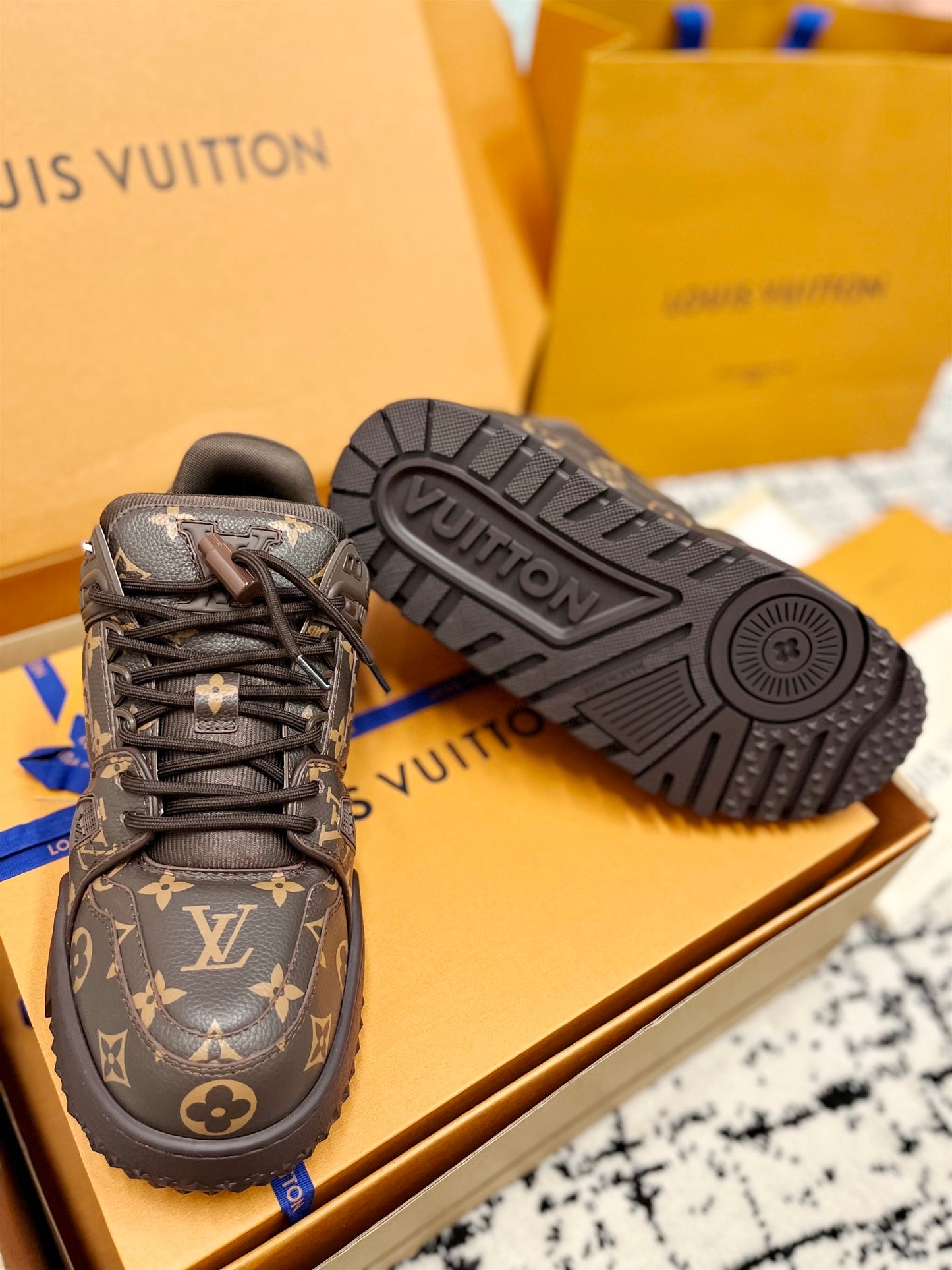 LV Unisex Pudding Skate Sneakers Series 01