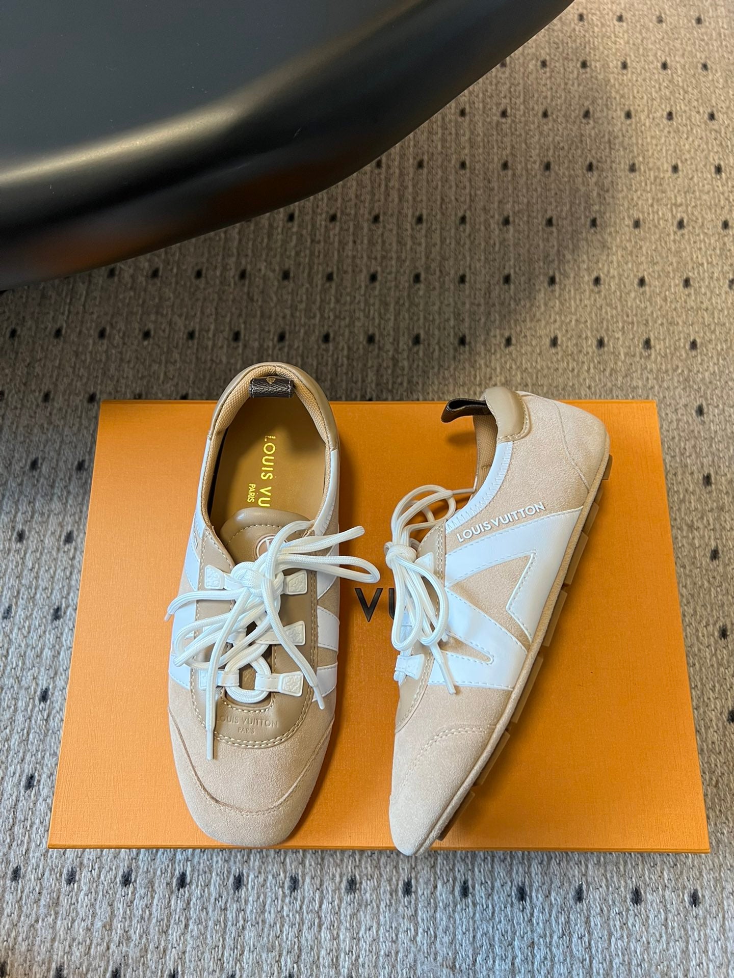 LV SNEAKRINA, Beige