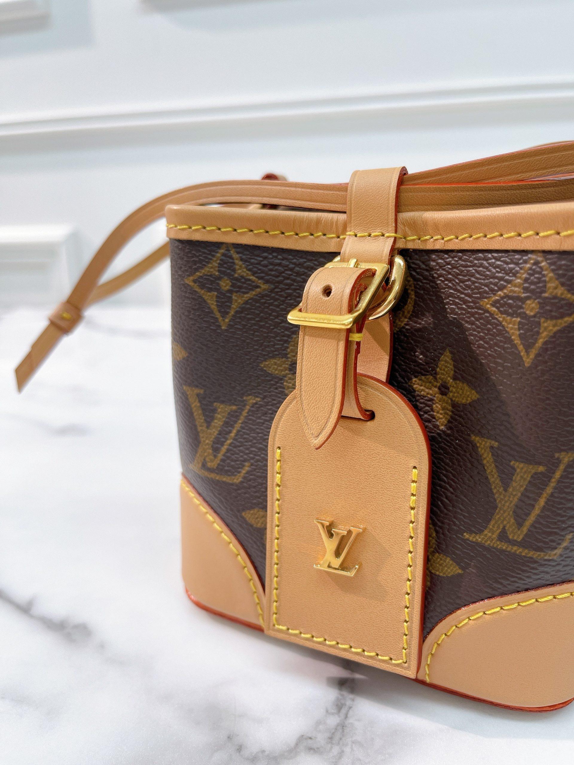 LV NOE PURSE