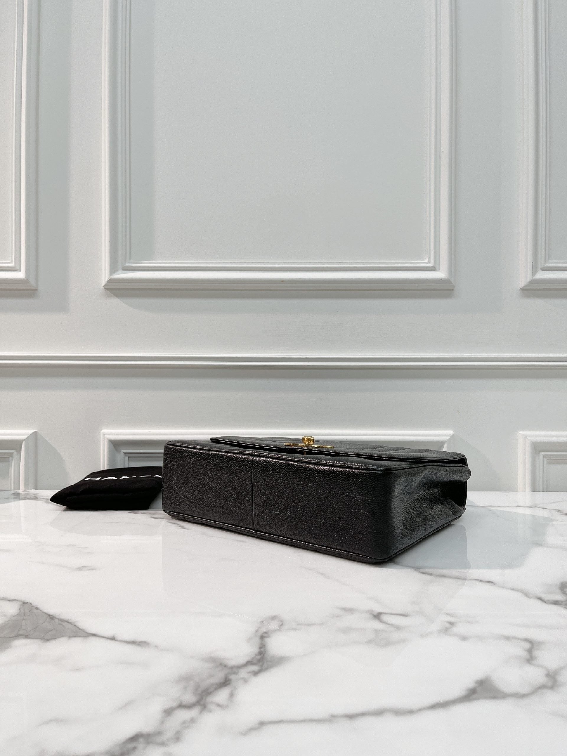 CHANEL TOP HANDLE BAG, BLACK/GOLD