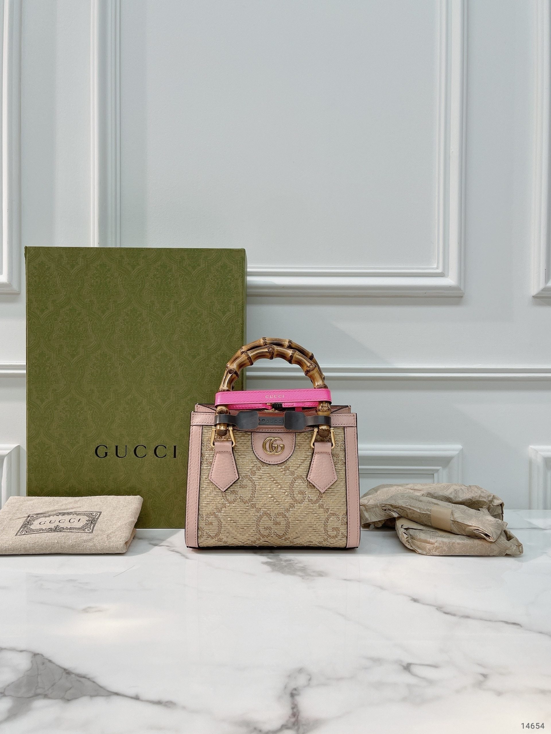 GUCCI DIANA MINI