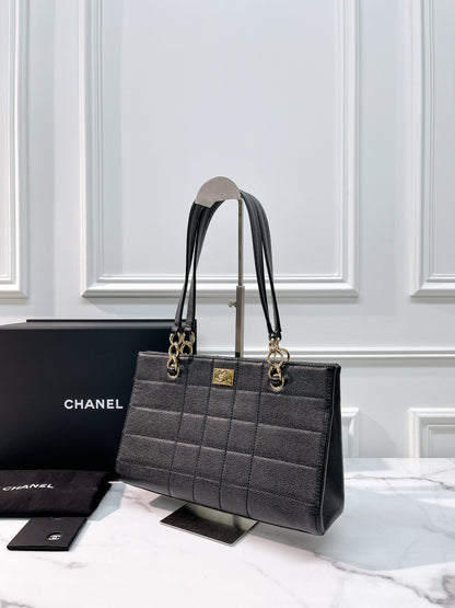CHANEL VINTAGE TOTE, BLACK/GOLD