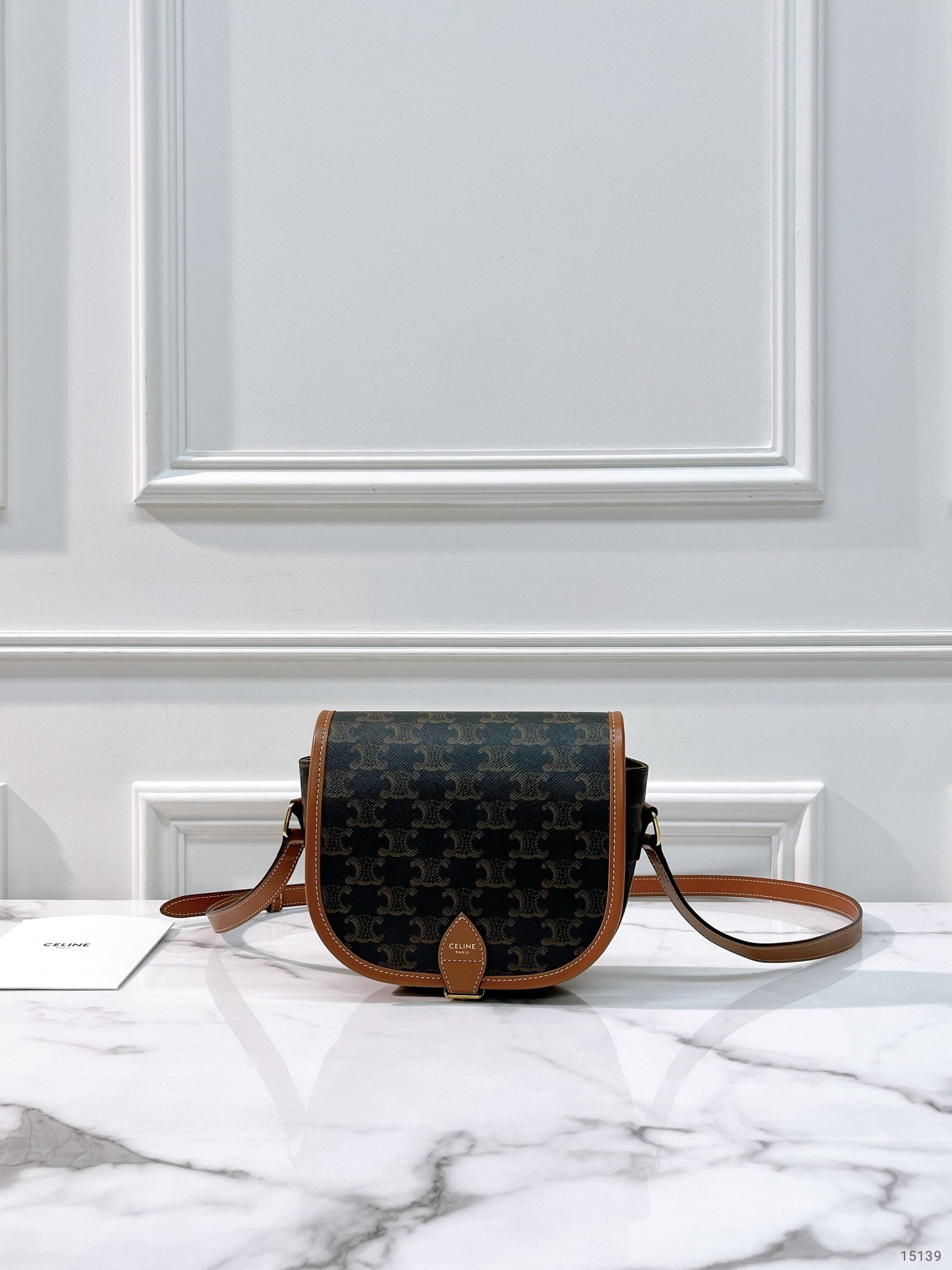 CELINE MEDIUM FOLCO BAG