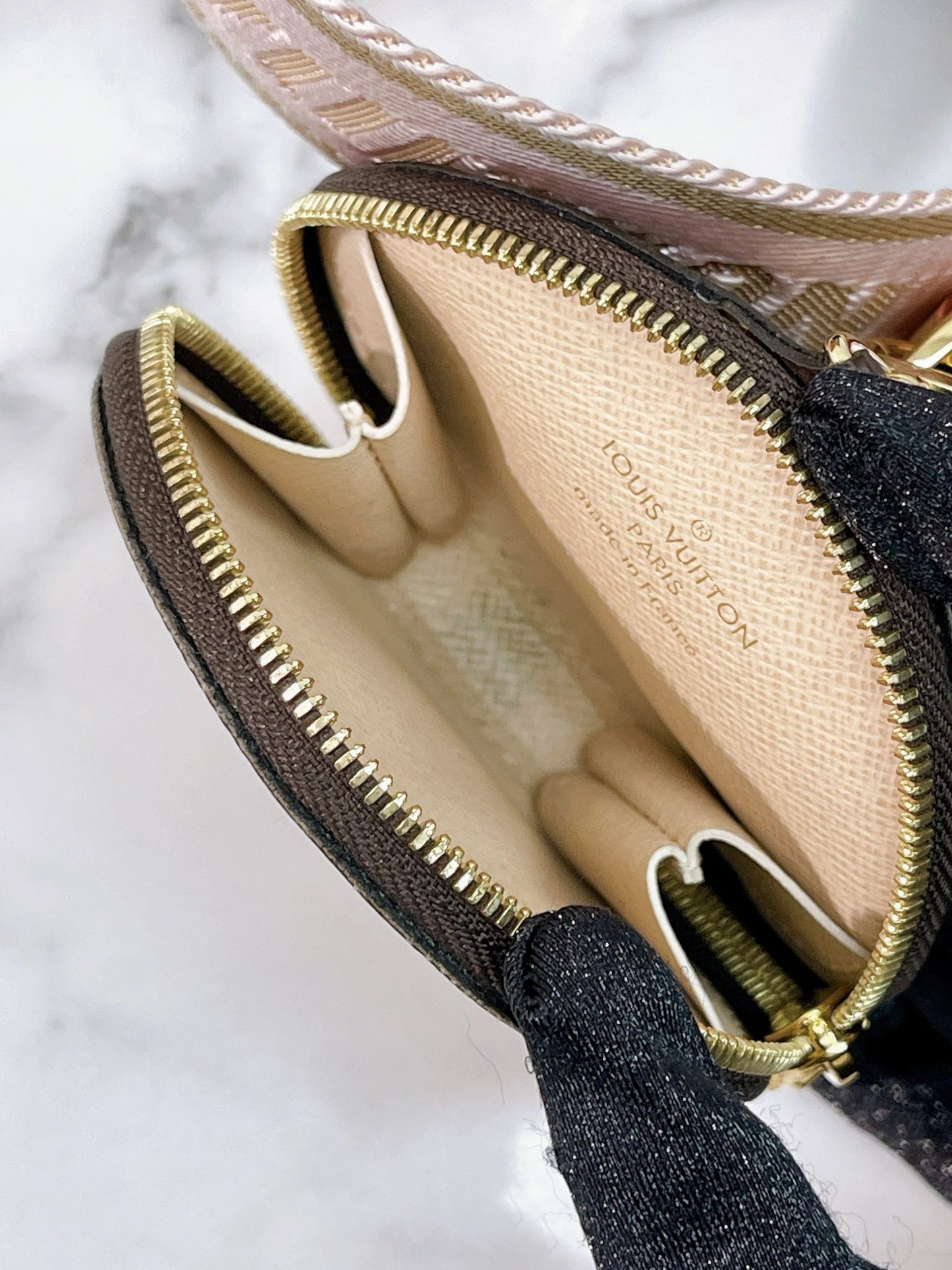 LV MUILTI POCHETTE ACCESSOIRES