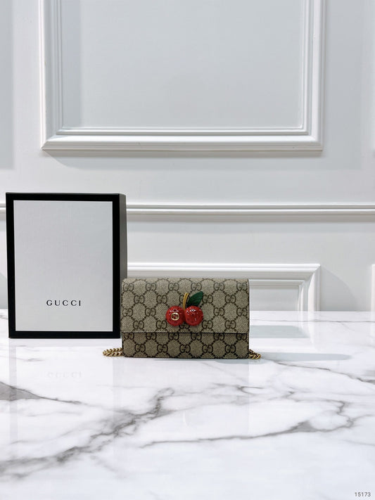 GUCCI WOC