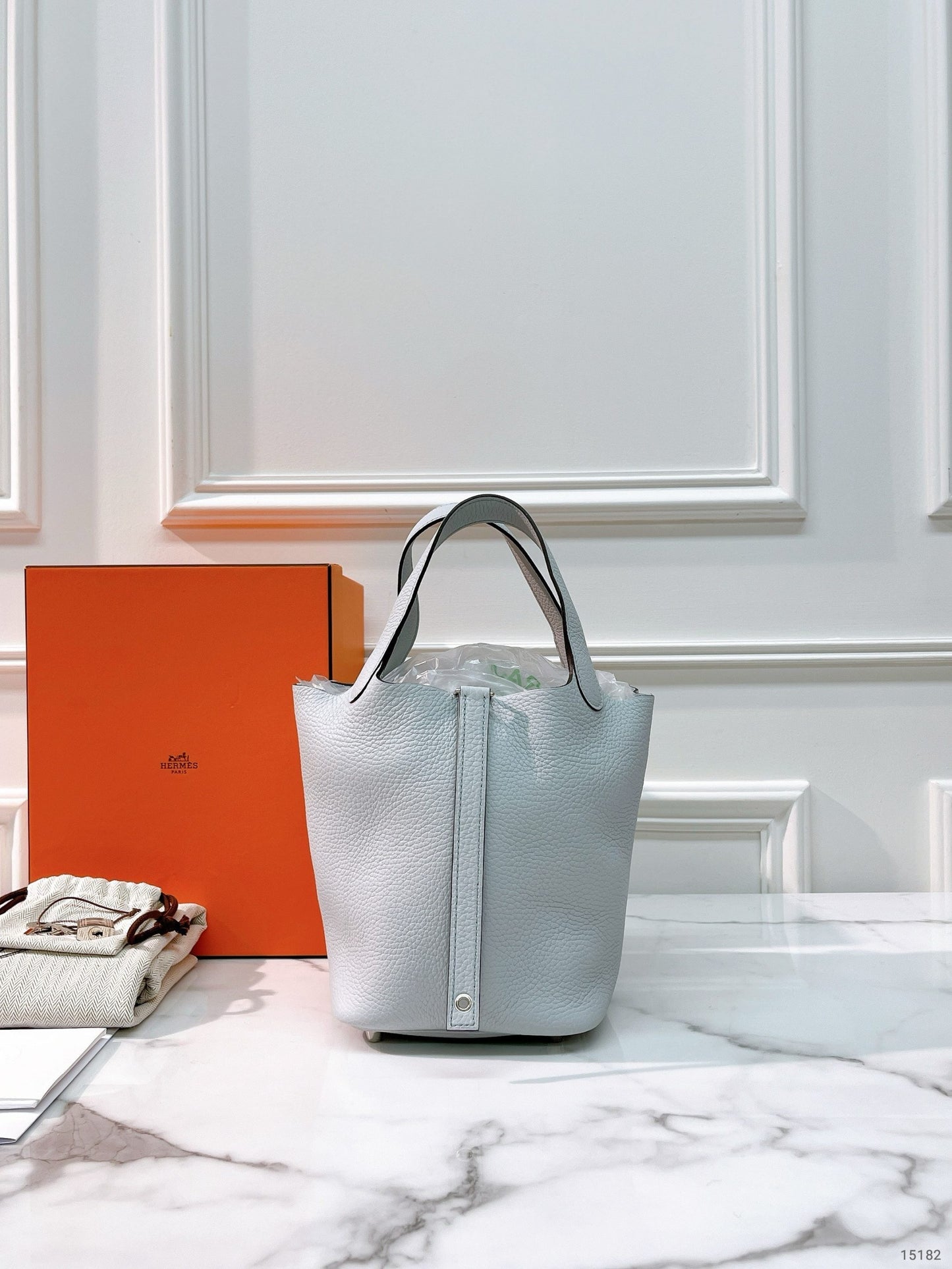 HERMES PICOTIN 18 BLEU PALE/SILVER