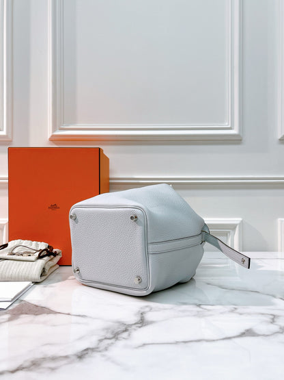 HERMES PICOTIN 18 BLEU PALE/SILVER