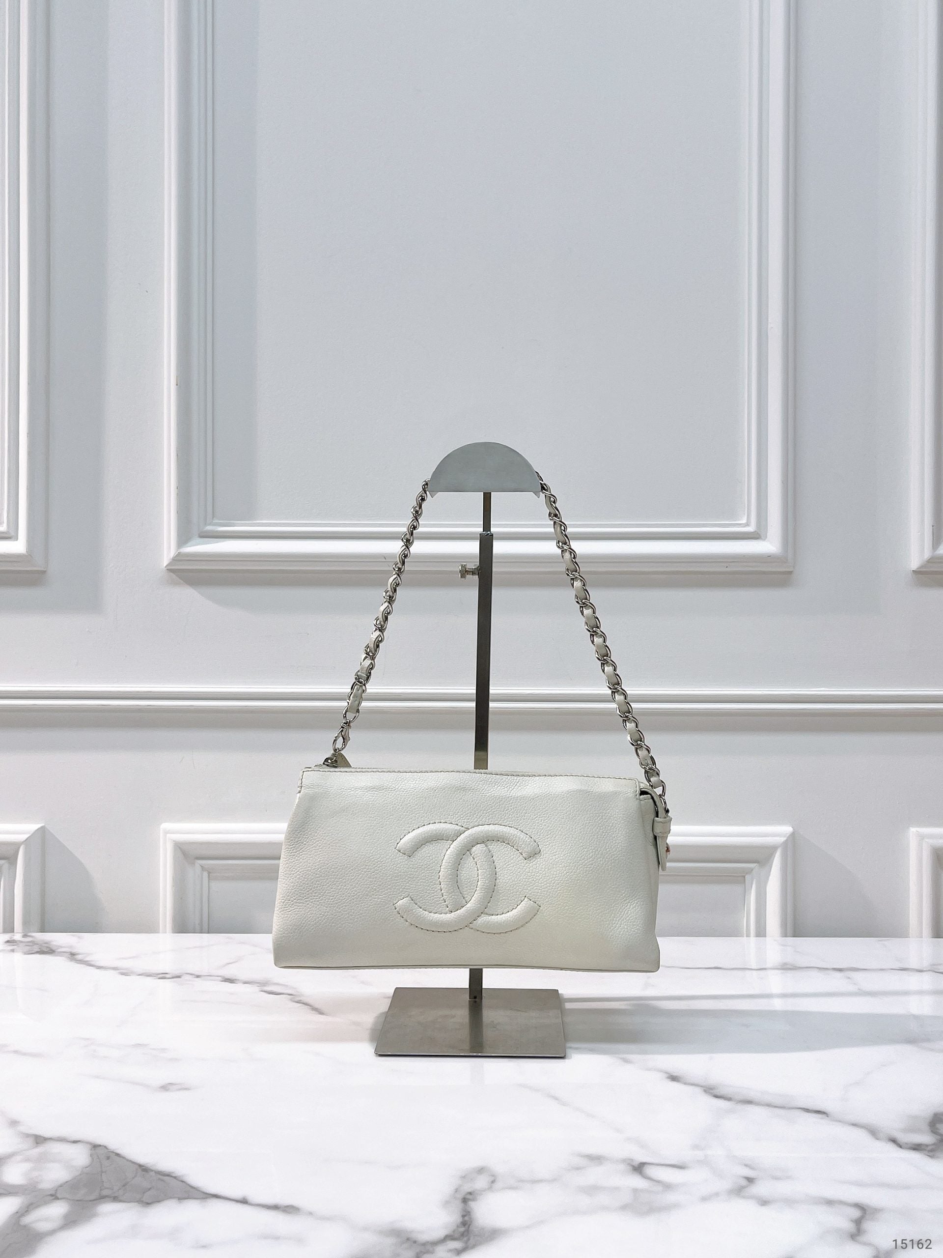 CHANEL SHOULDER BAG