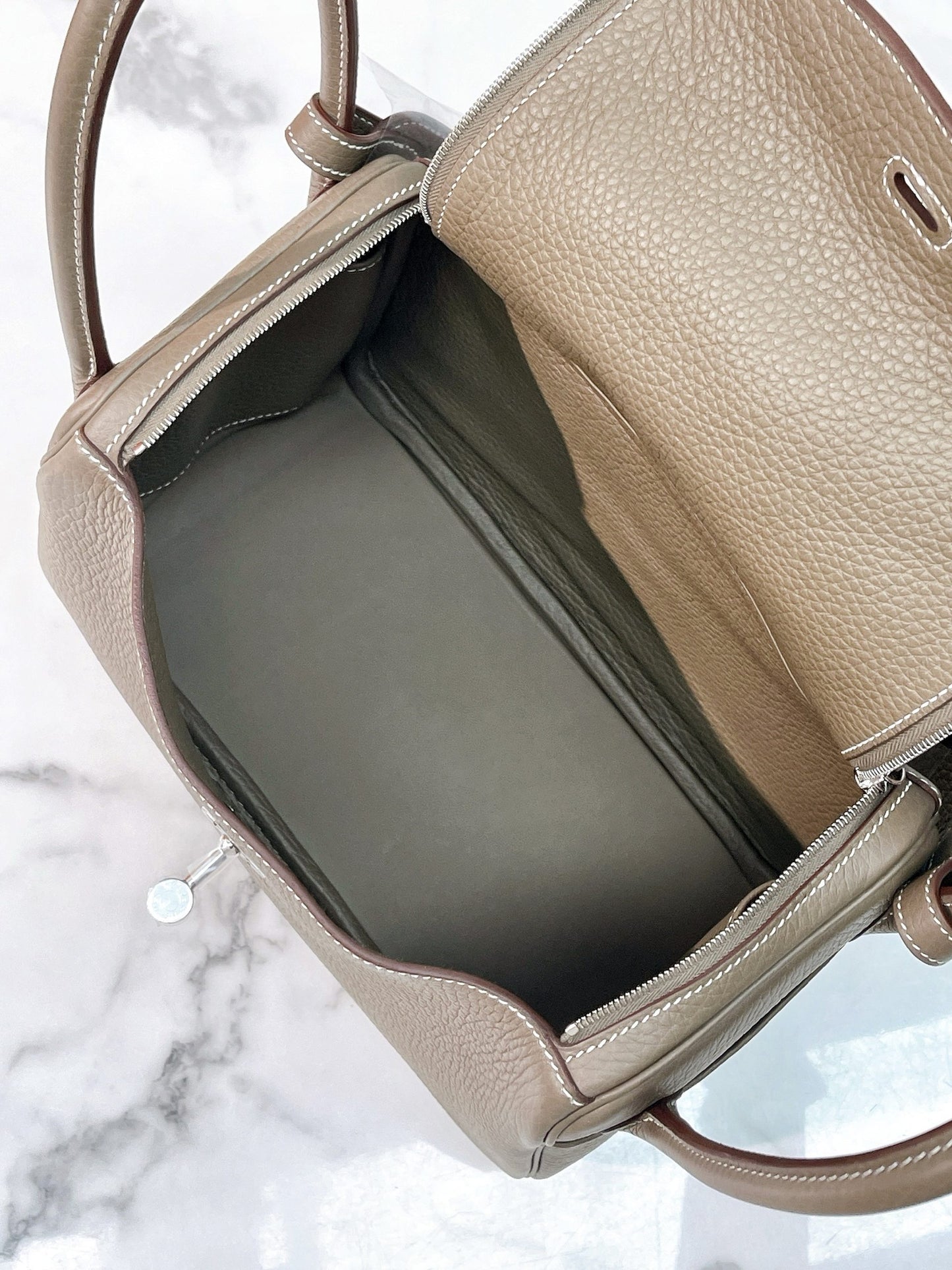 HERMES LINDY 26 ETOUPE/SILVER