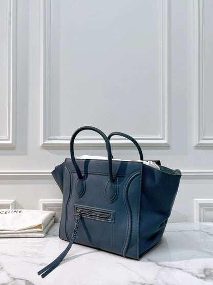 CELINE PHANTOM MEDIUM