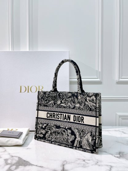 DIOR BOOK TOTE MEDIUM