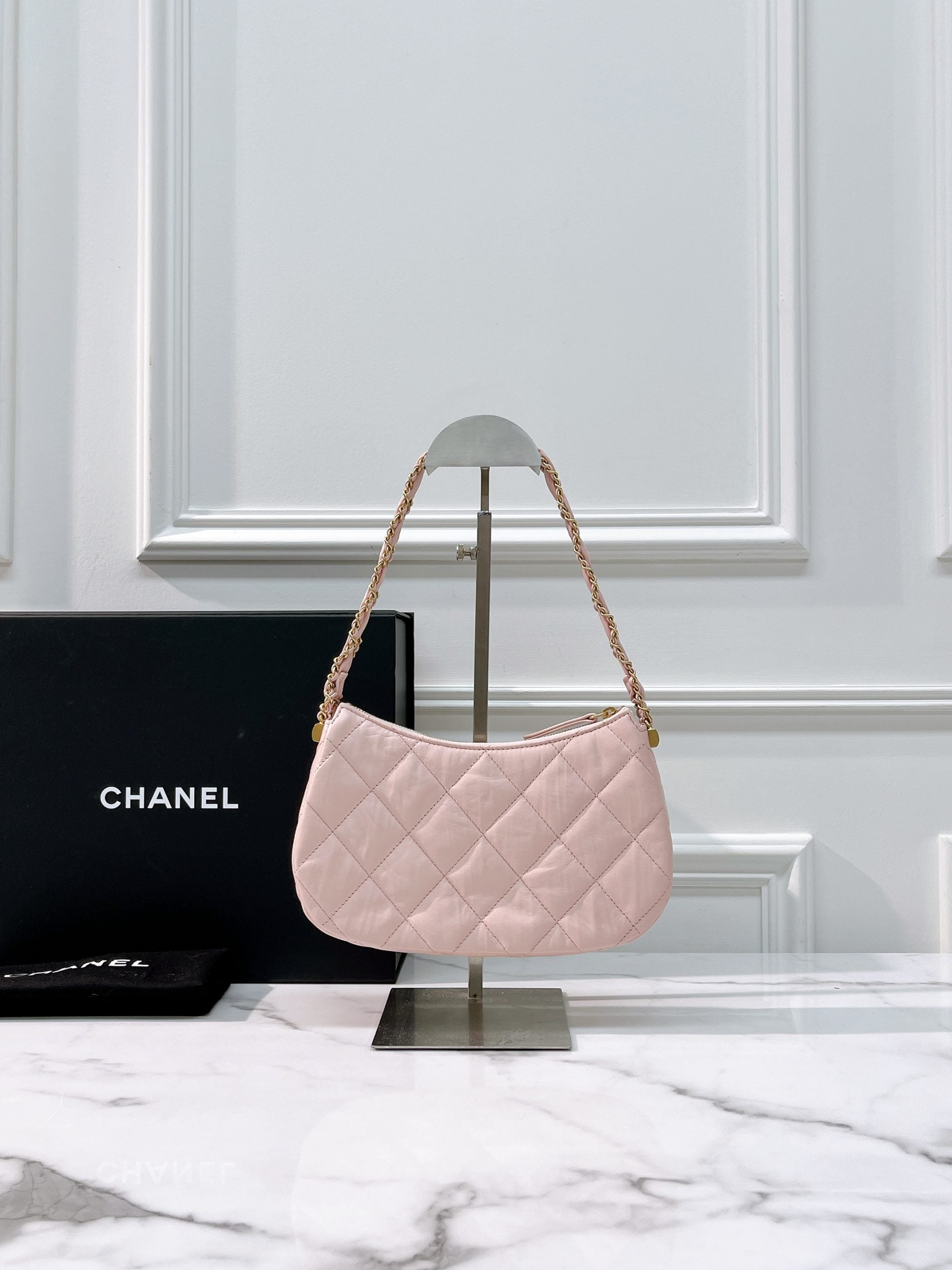 CHANEL 23K HOBO