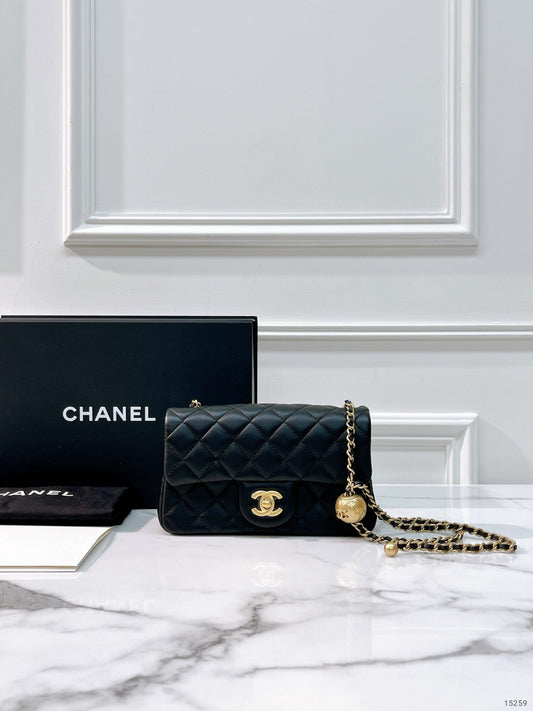 CHANEL MINI CF