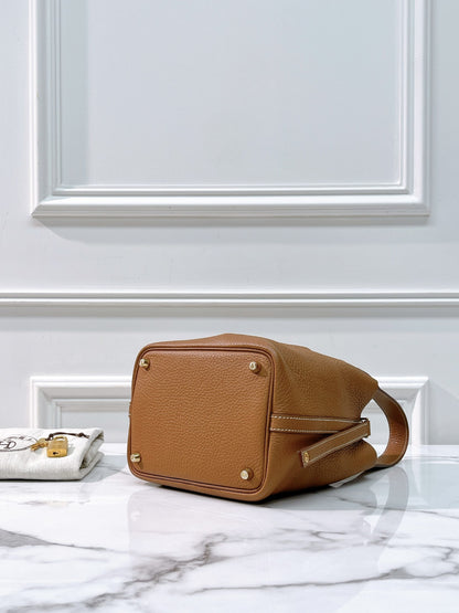 HERMES PICOTIN 18 GOLD/GOLD