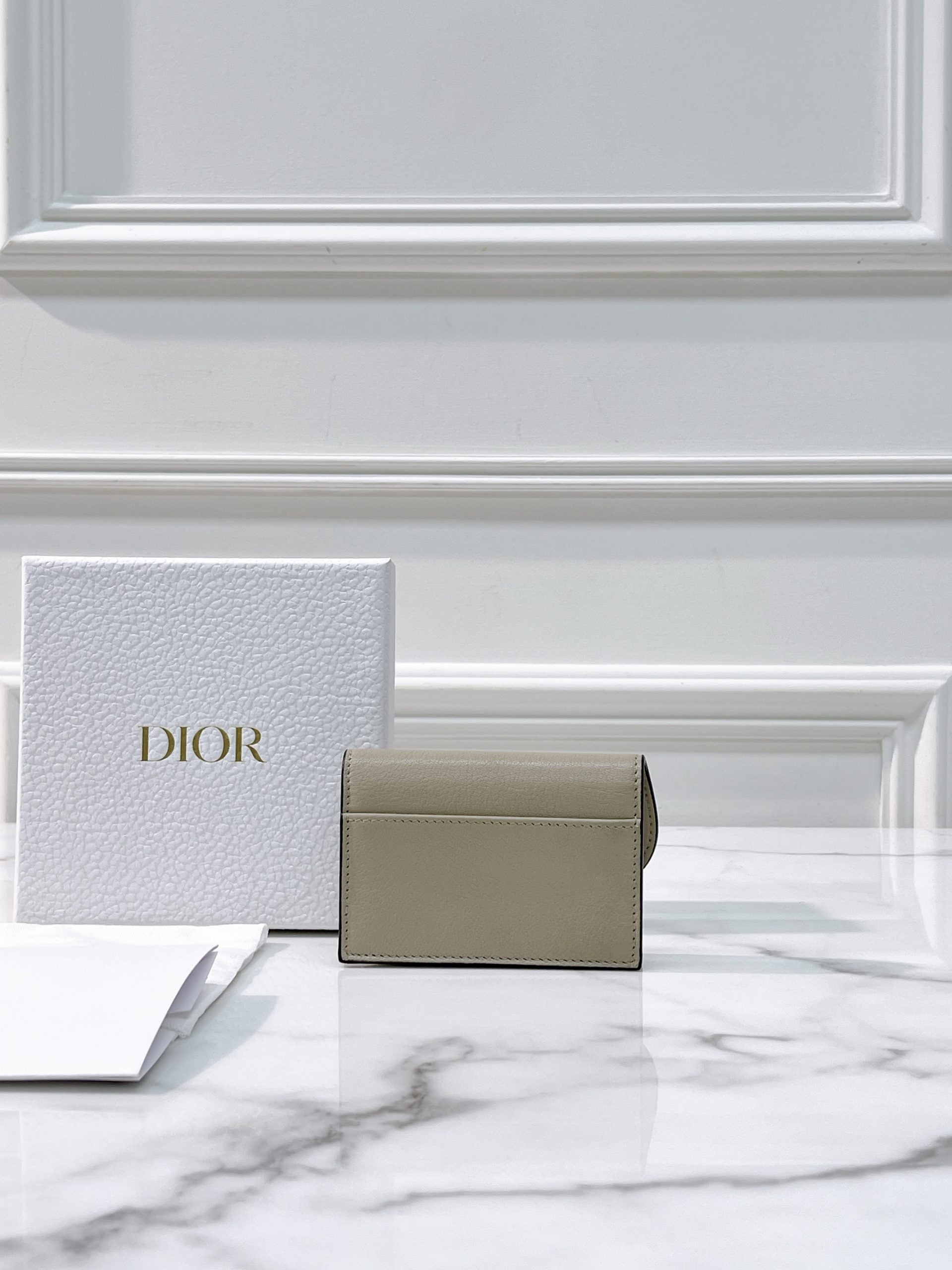 DIOR SADDLE CARD HOLDER