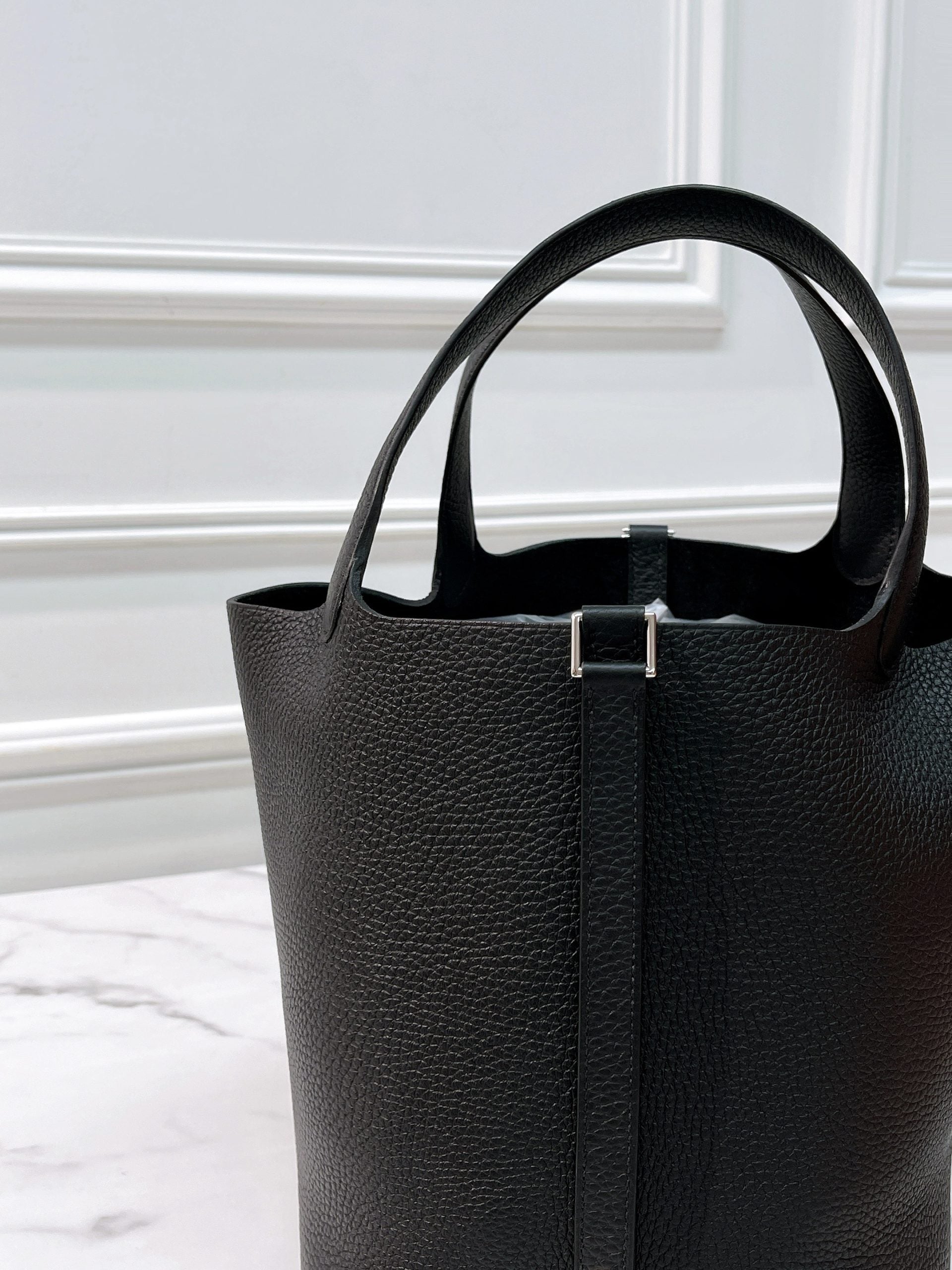 HERMES PICOTIN 22 NOIR/SILVER