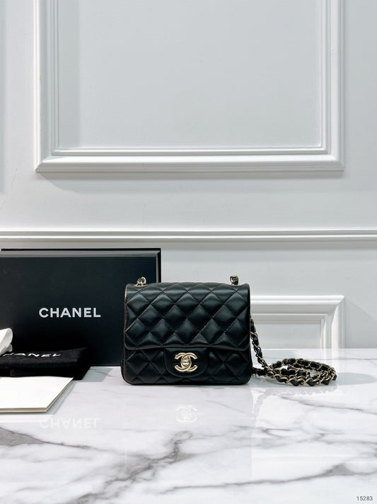 CHANEL MINI SQUARE