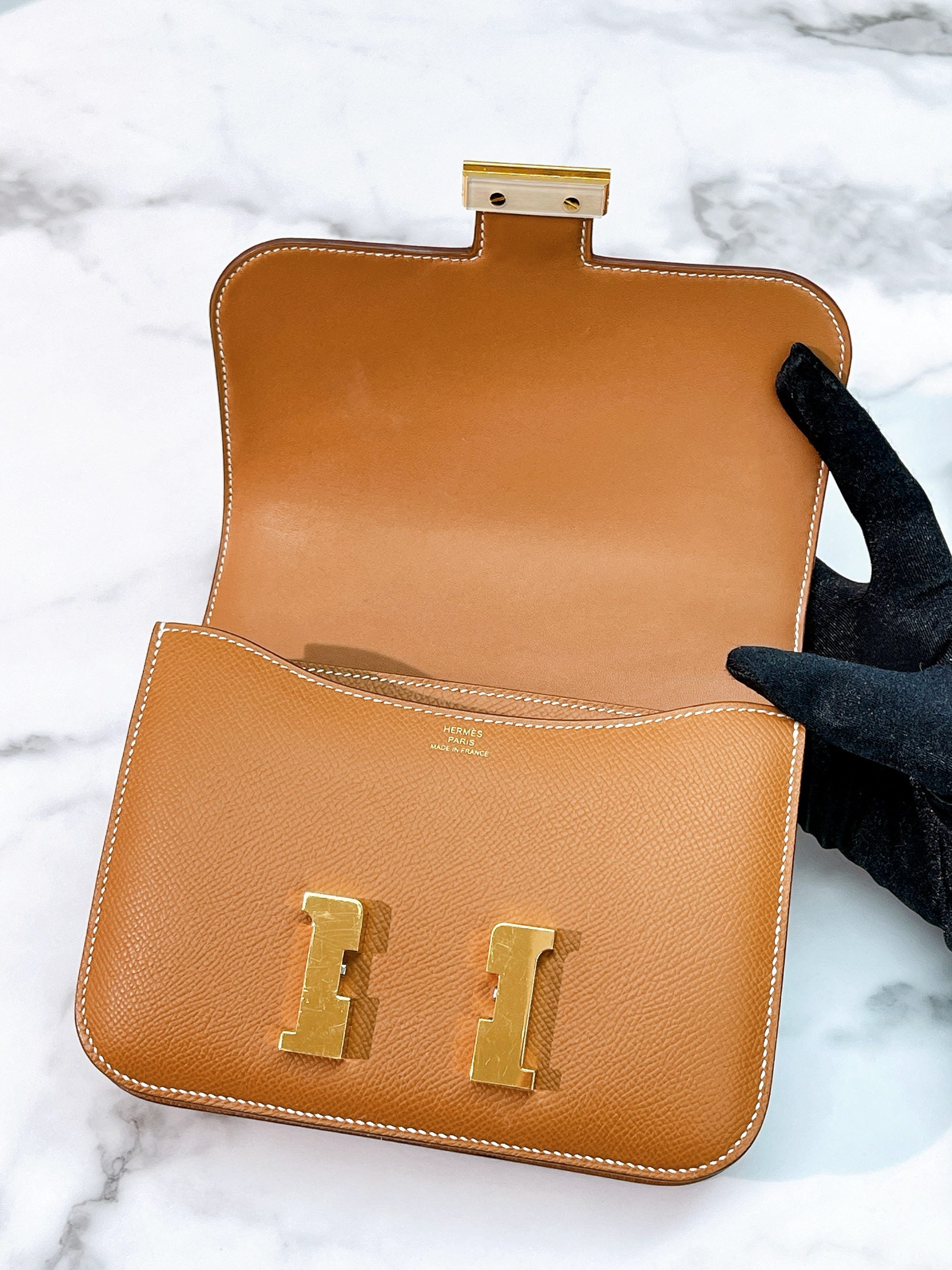 HERMES CONSTANCE MINI GOLD/GOLD