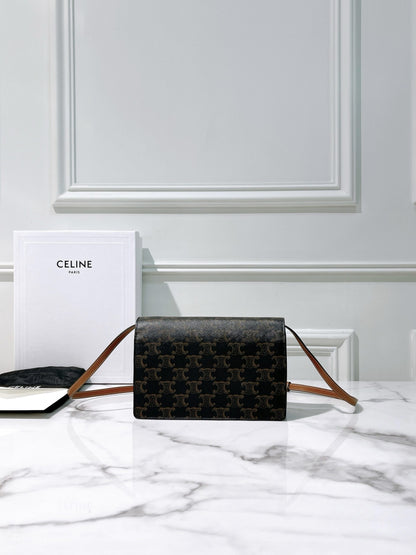 CELINE TRIOMPHE WOC