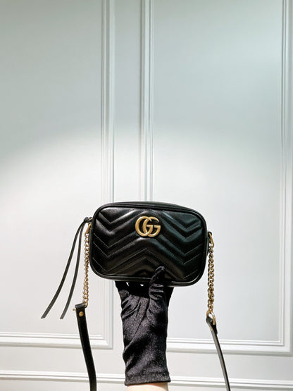 GUCCI MARMONT CAMERA BAG