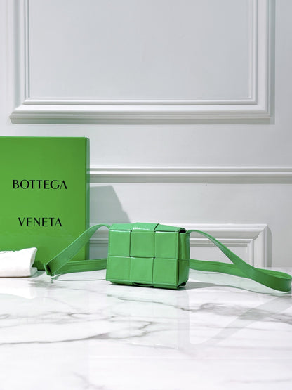 BOTTEGA VENETA MINI CASSETTE