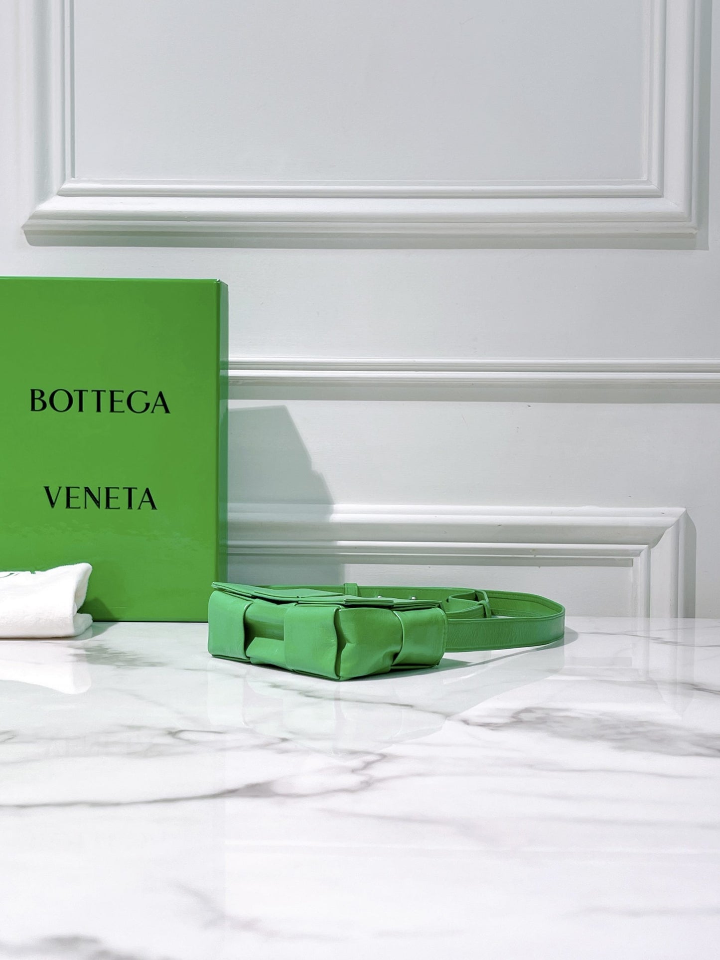 BOTTEGA VENETA MINI CASSETTE