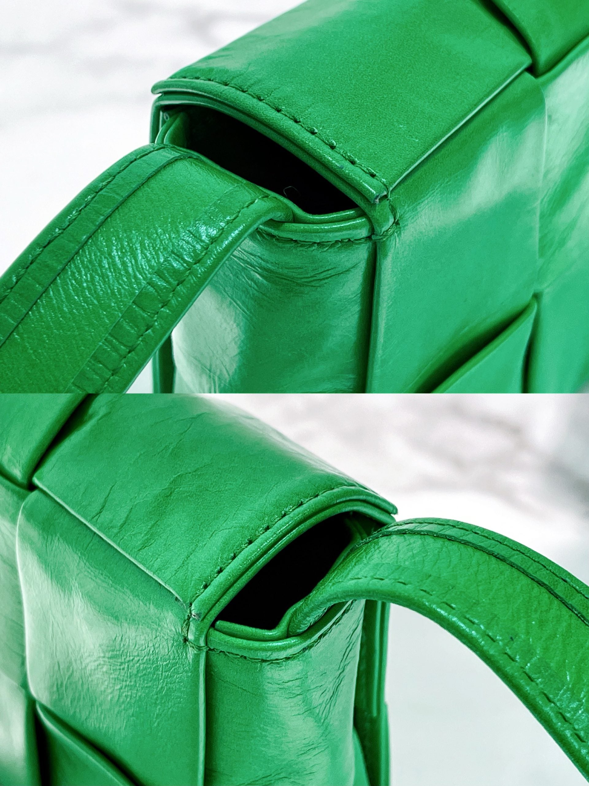 BOTTEGA VENETA MINI CASSETTE