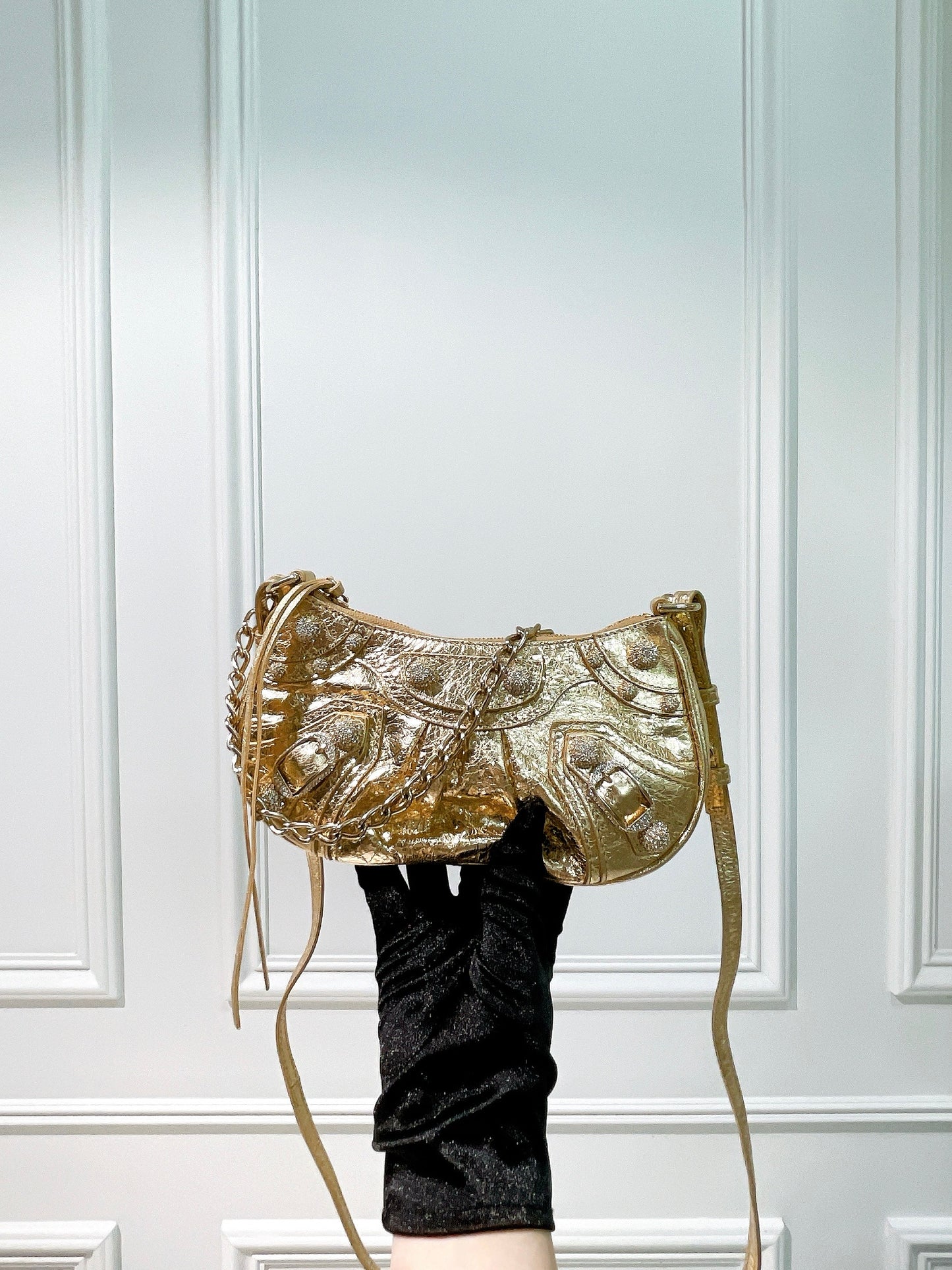 BALENCIAGA LE CAGOLE MINI BAG