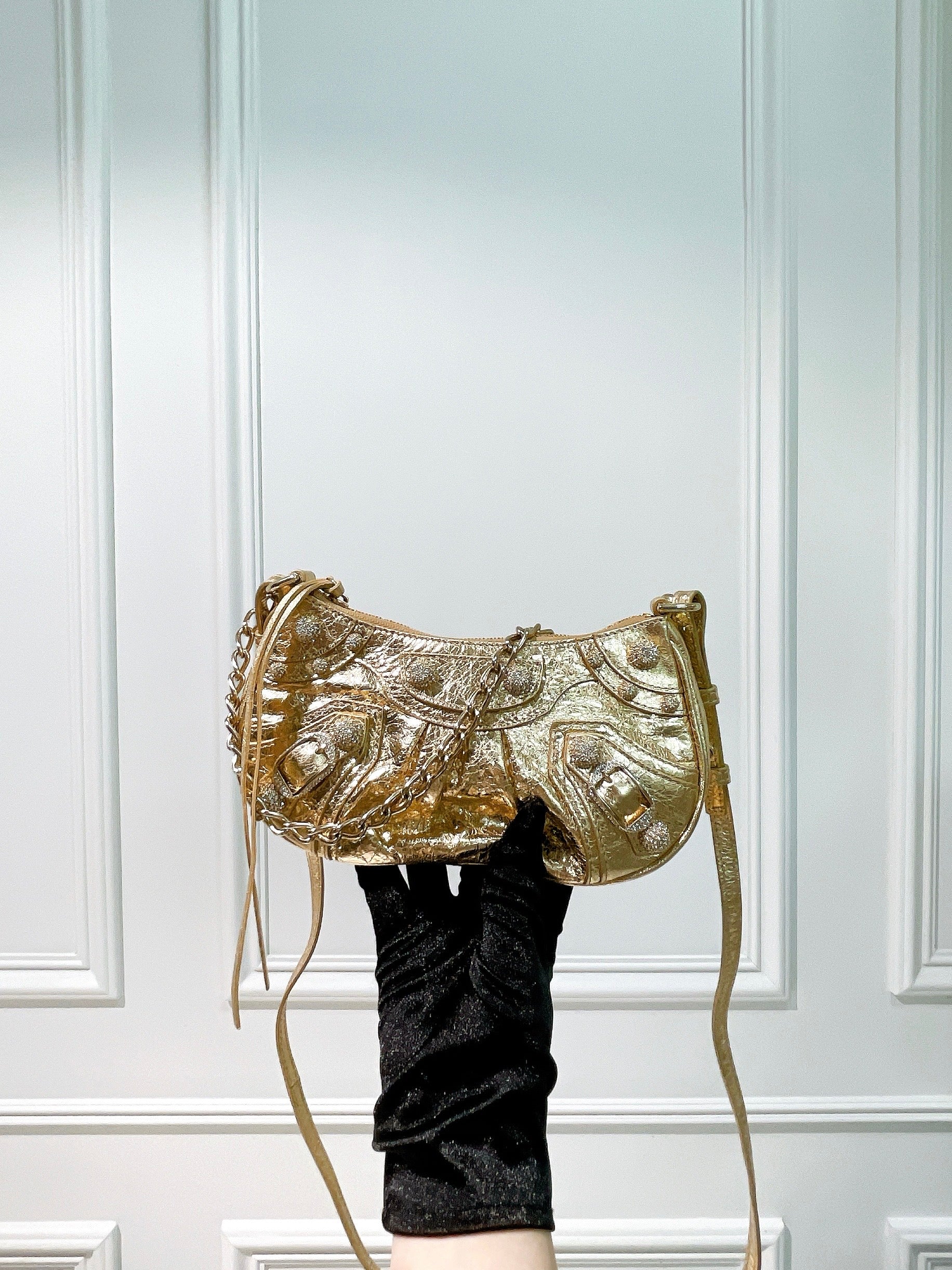 BALENCIAGA LE CAGOLE MINI BAG