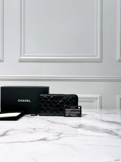CHANEL 2.55 WALLET