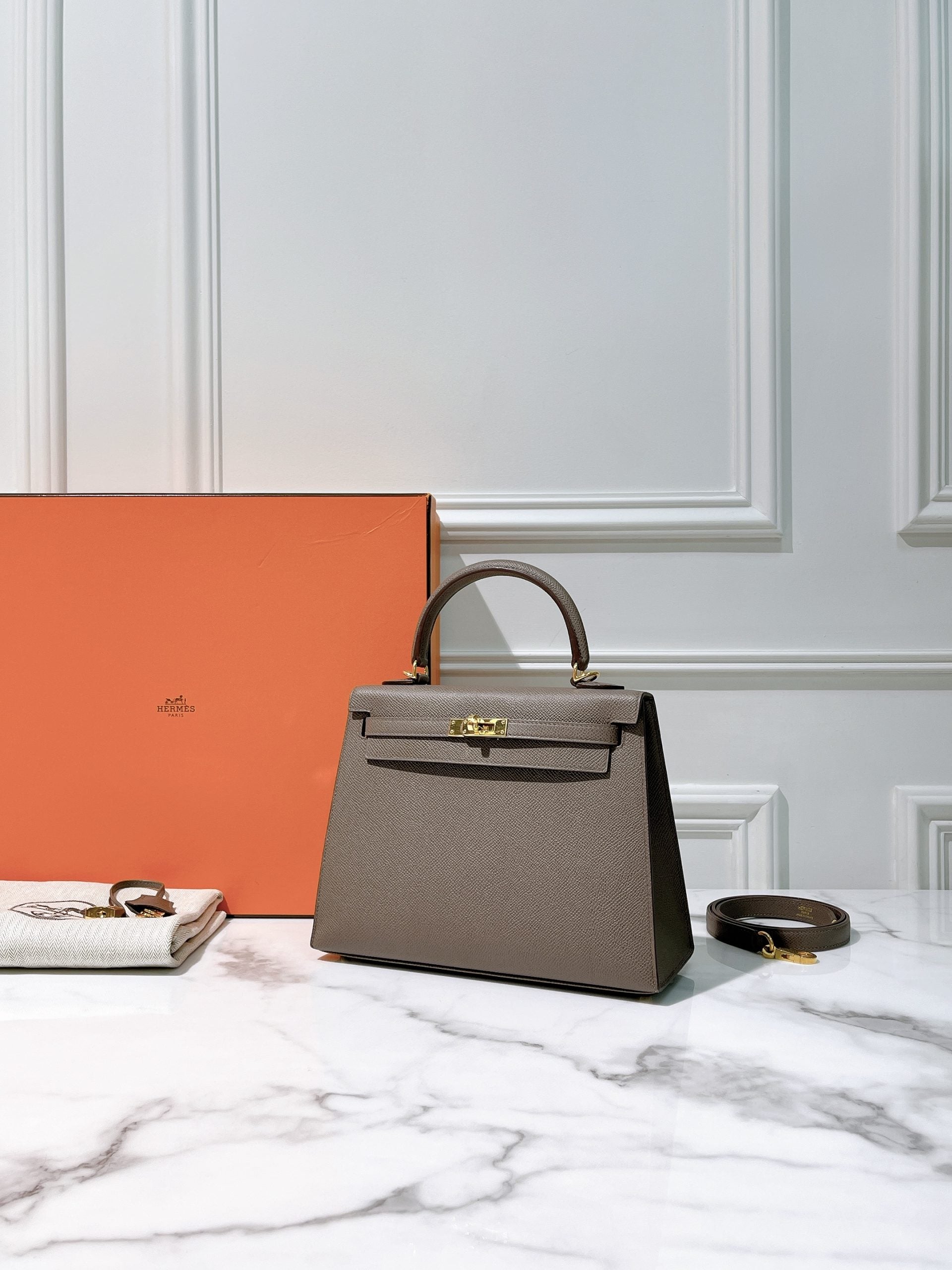 HERMES KELLY 25 GRIS ETAIN/GOLD