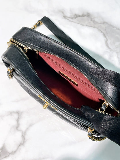 CHANEL 19 CAMERA BAG