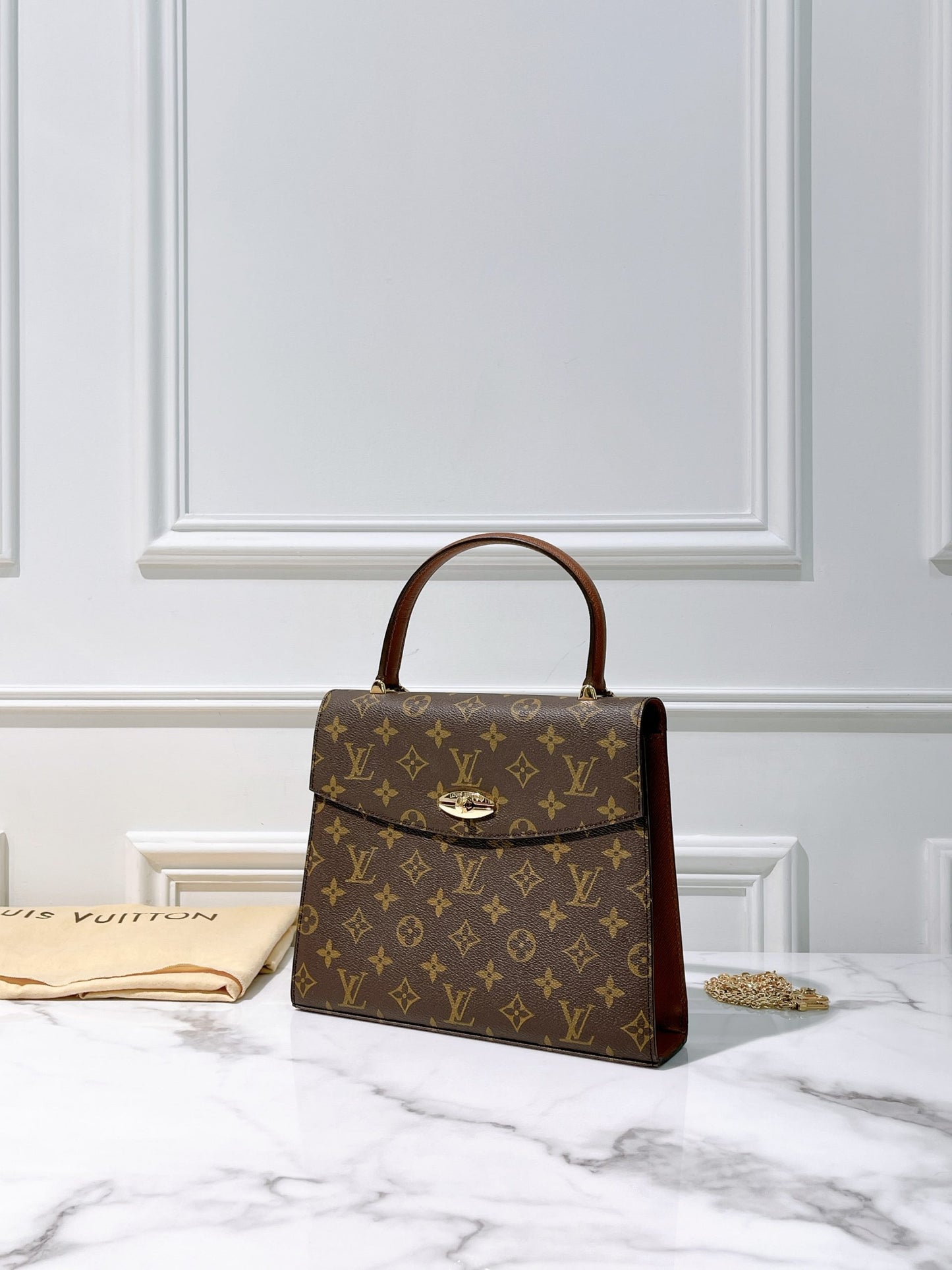 LV VINTAGE KELLY