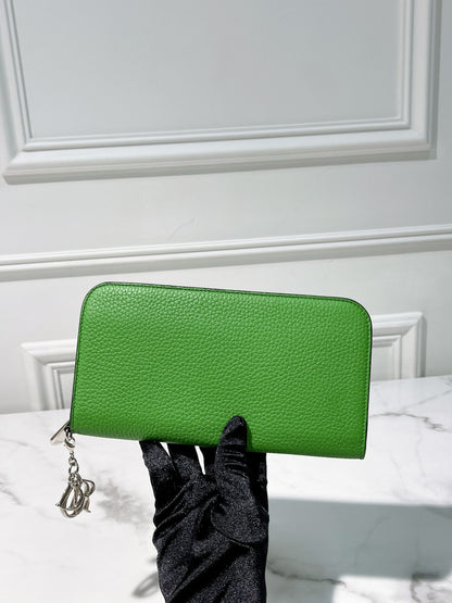 DIOR WALLET