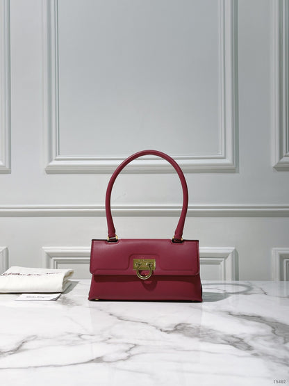 FERRAGAMO SHOULDER BAG